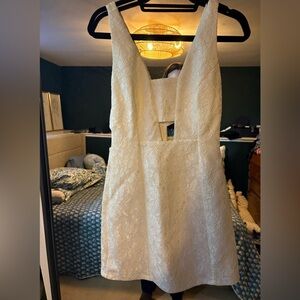 DO+BE Cream White Lace Peephole Dress